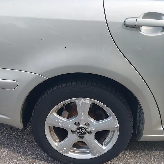 Toyota Avensis 2004 photo 5