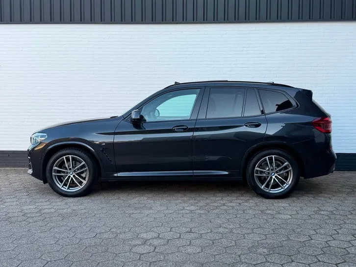 BMW X3 2018 photo 2