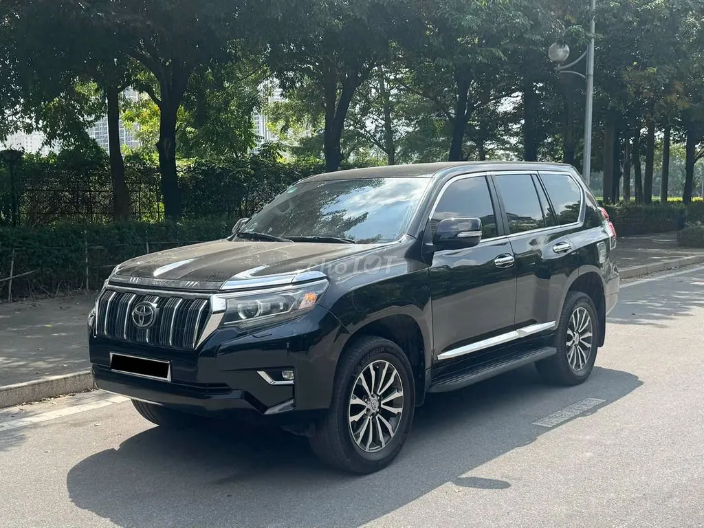 Toyota Land Cruiser Prado 2019 photo 2