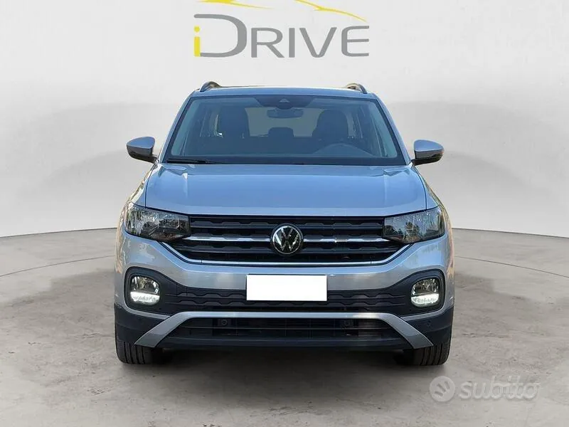 Volkswagen T-Cross 2023 photo 2