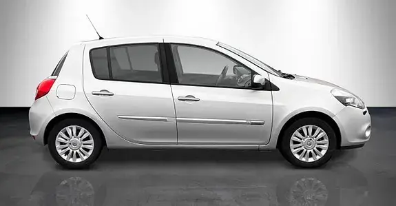 Renault Clio 2011 photo 4