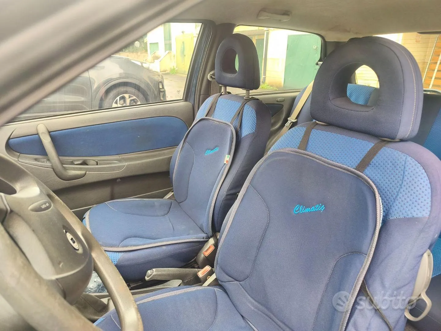 Lancia Ypsilon 2002 photo 5