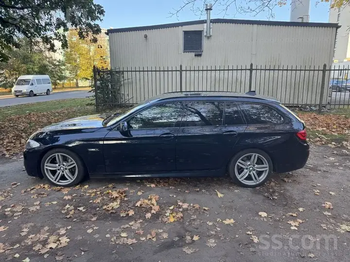 BMW 530 2012 photo 5