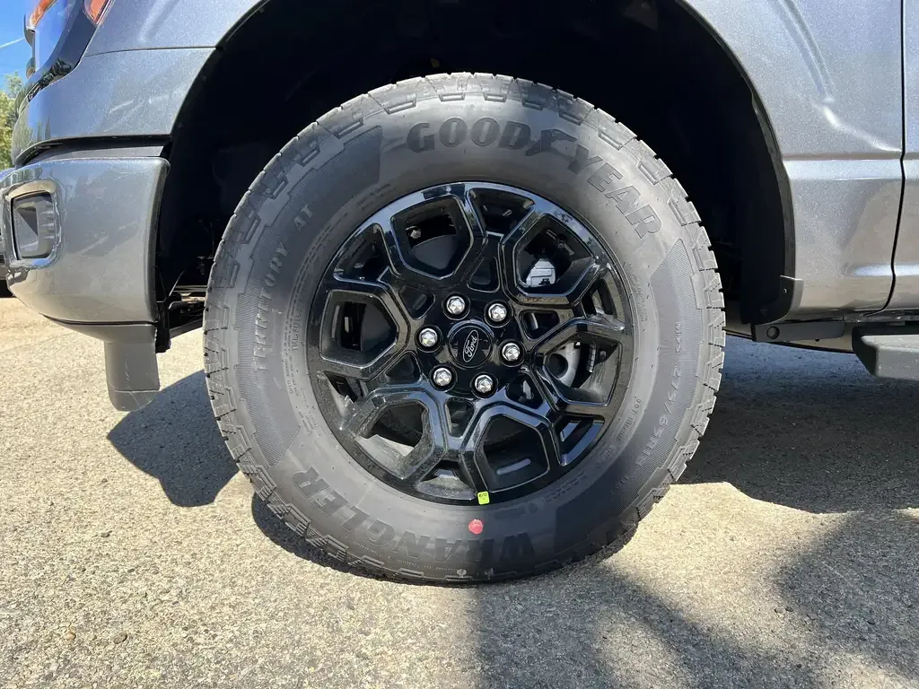 Ford F-150 2026 photo 3