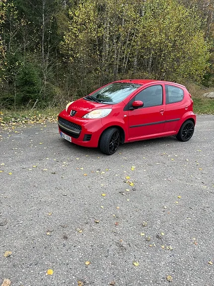 Peugeot 107 2010 photo 3