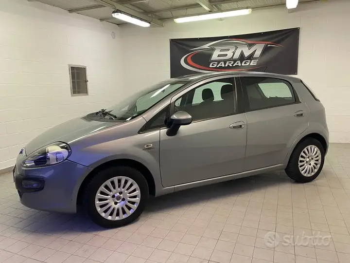 Fiat Punto Evo 2011 photo 3