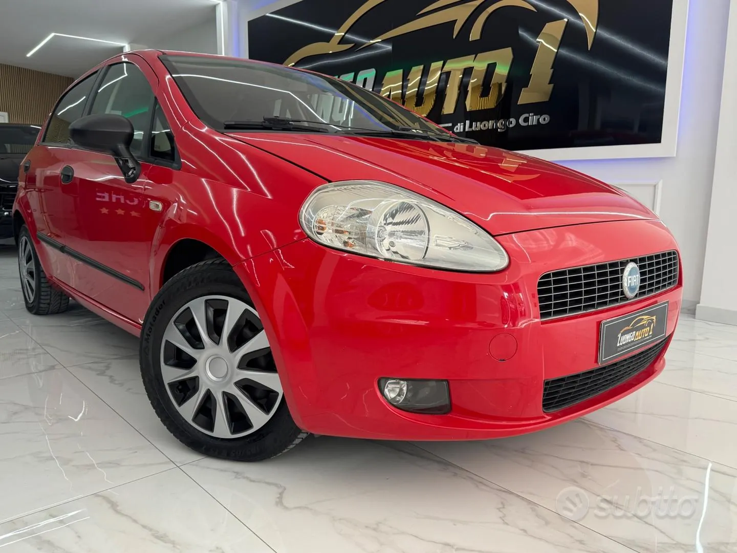 Fiat Grande Punto 2006 photo 2