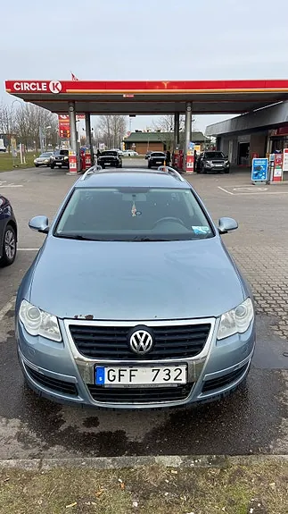 Volkswagen Passat 2010 photo 2