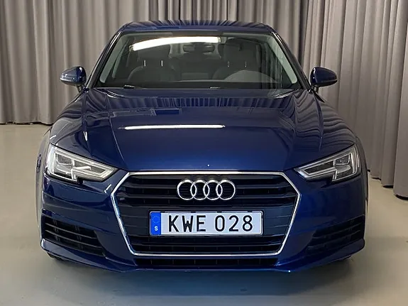 Audi A4 2017 photo 4
