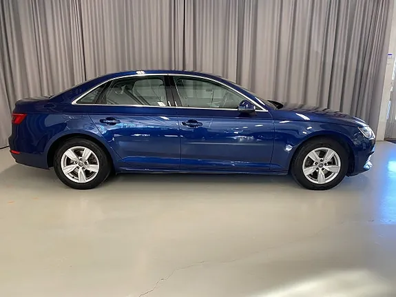 Audi A4 2017 photo 3