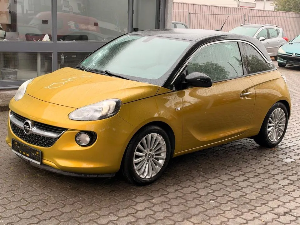 Opel Adam