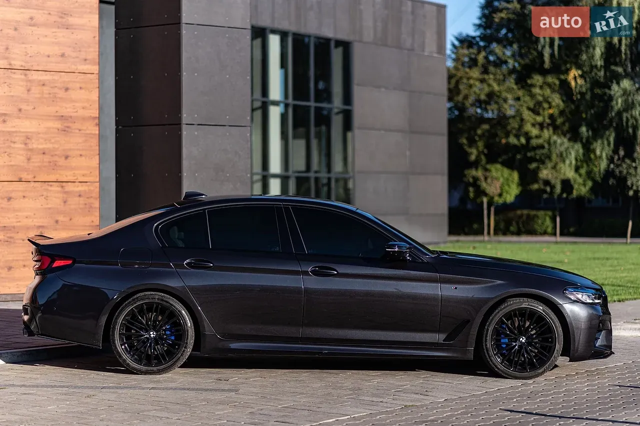 BMW 5 Series 2018 photo 4