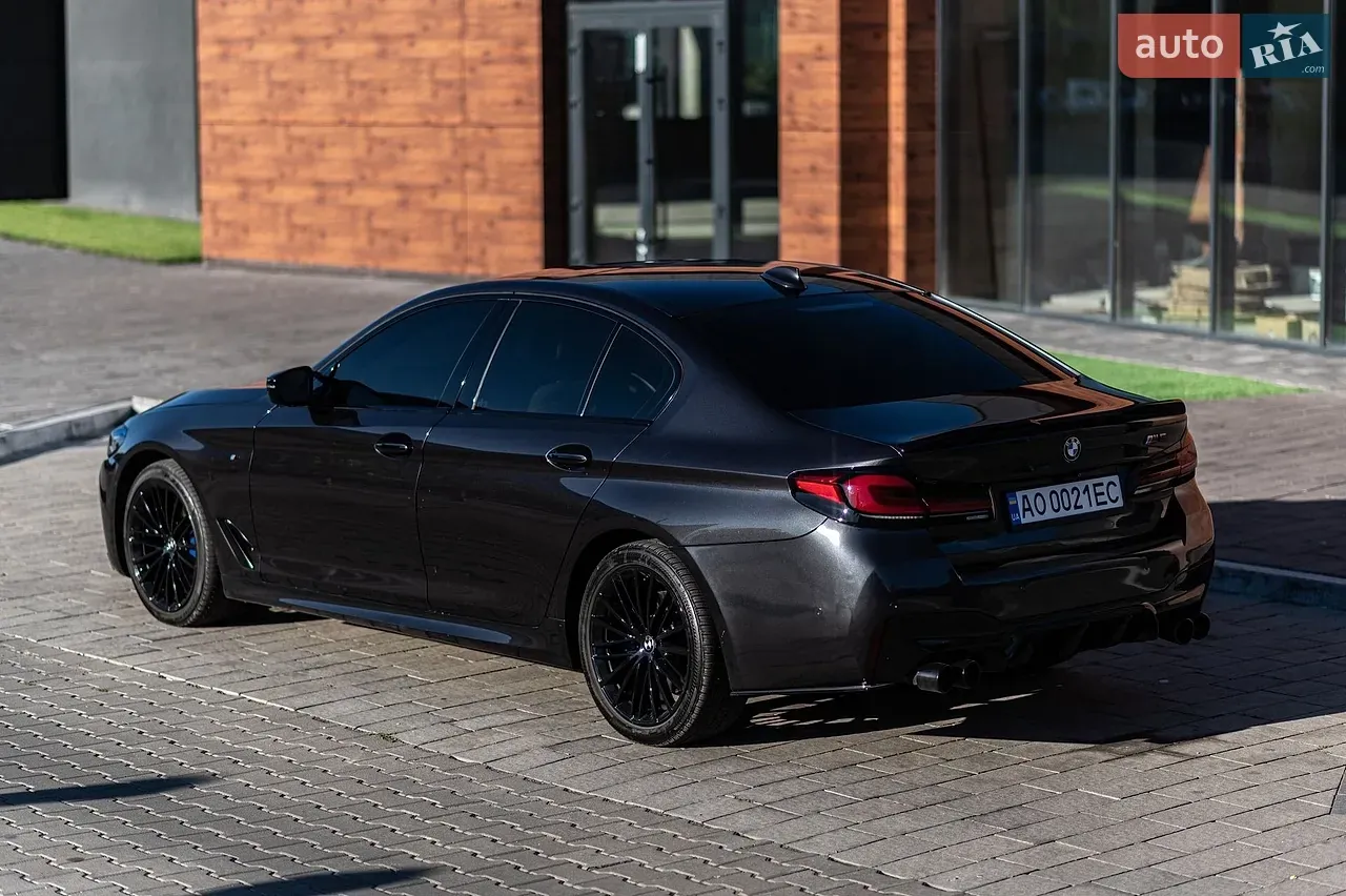 BMW 5 Series 2018 photo 5