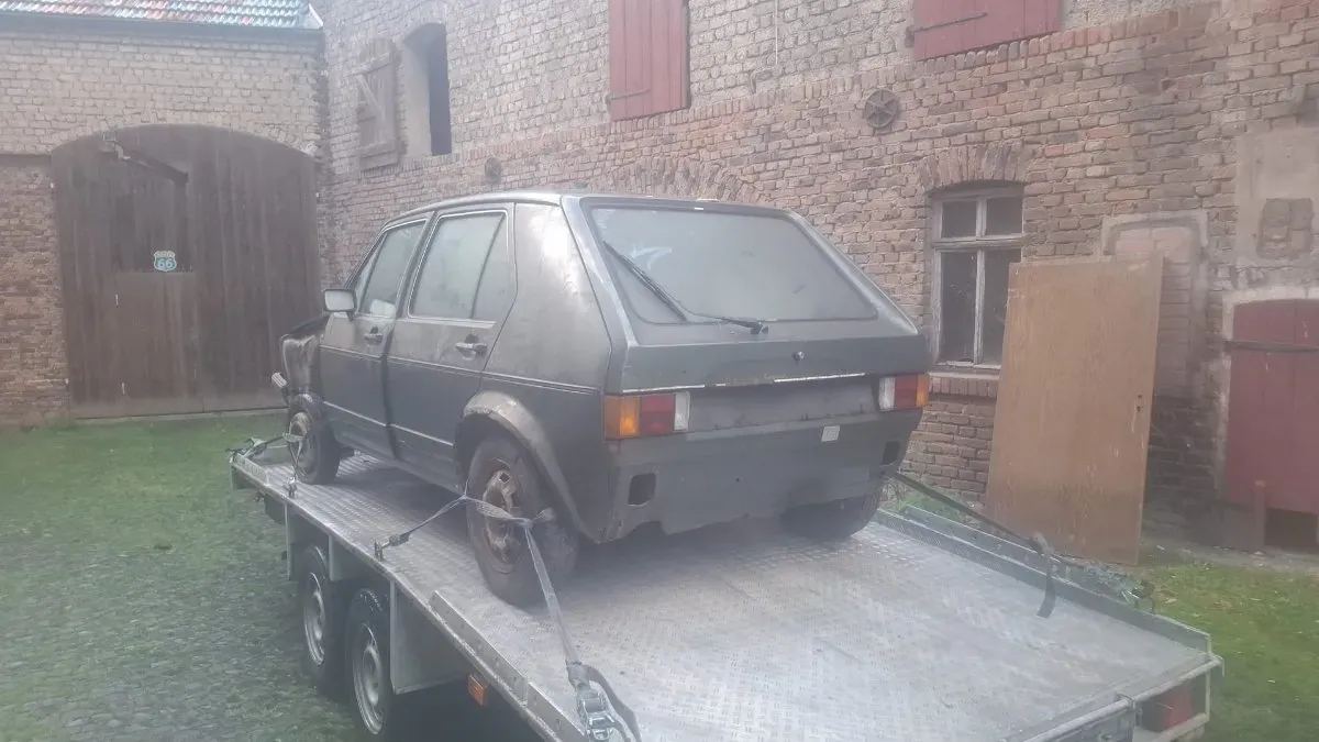 Volkswagen Golf 1980 photo 3