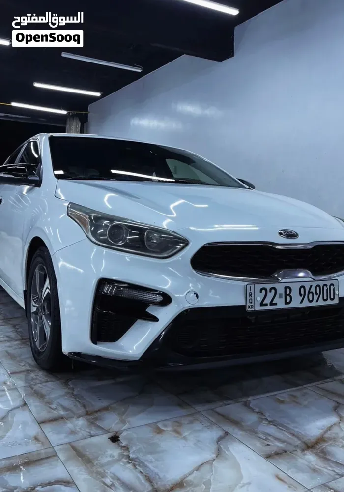 Kia Forte 2021 photo 2