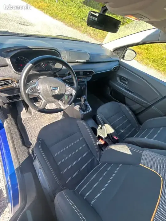 Dacia Sandero 2022 photo 3