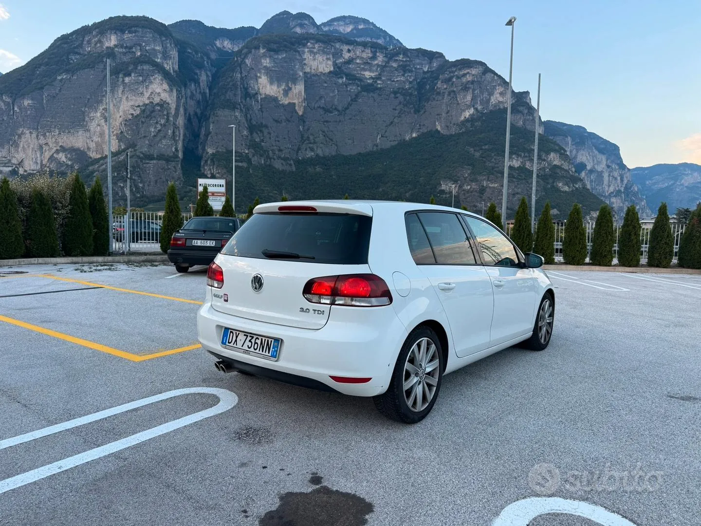 Volkswagen Golf 2009 photo 2