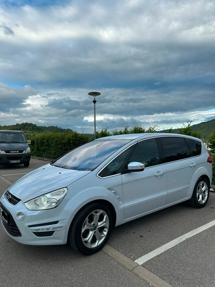Ford S-Max