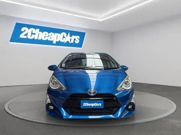 Toyota Aqua 2015 photo 3