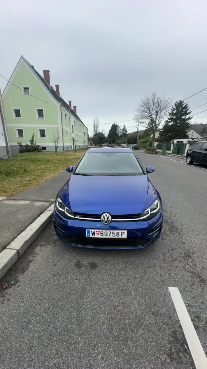 Volkswagen Golf 2018 photo 3