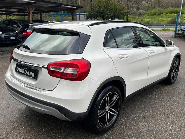 Mercedes-Benz Gla 2016 photo 4