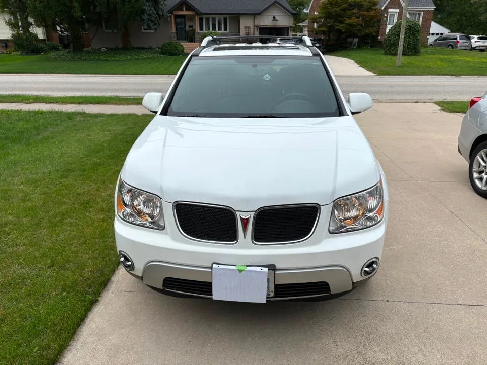 Pontiac Torrent 2008 photo 3