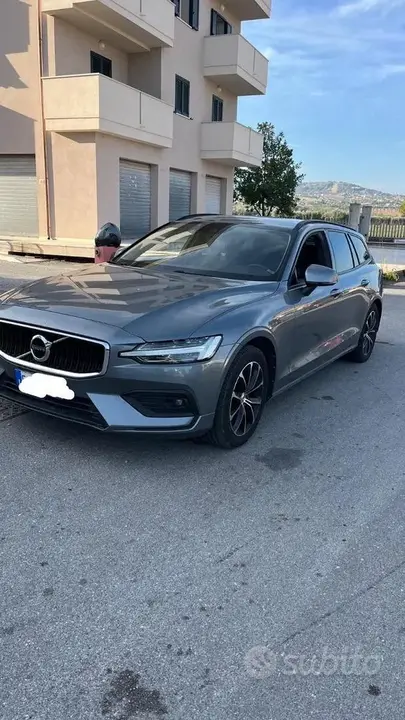 Volvo V60 2018 photo 2