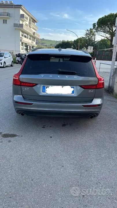 Volvo V60 2018 photo 4