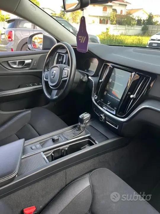 Volvo V60 2018 photo 5