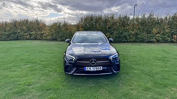 Mercedes-Benz E300 De 2021 photo 5