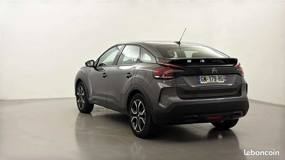 Citroen C4 2023 photo 2