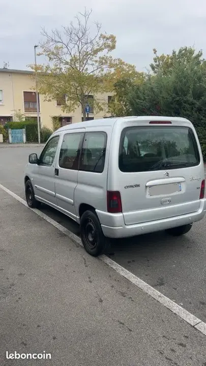 Citroen Berlingo 2005 photo 2