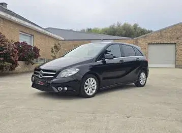 Mercedes-Benz B-Class 2013 photo 2