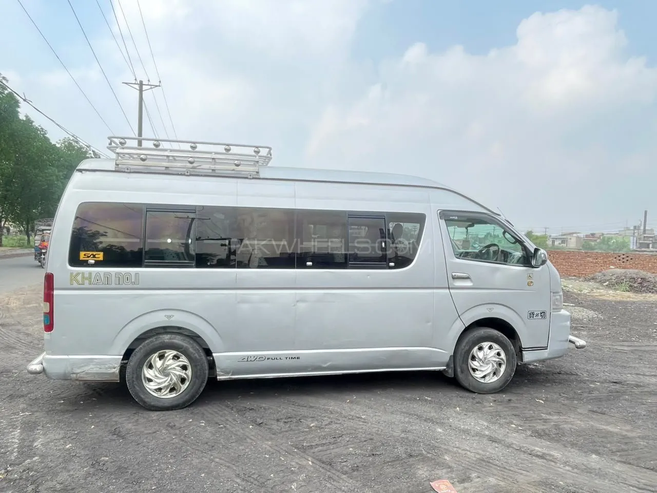 Toyota Hiace