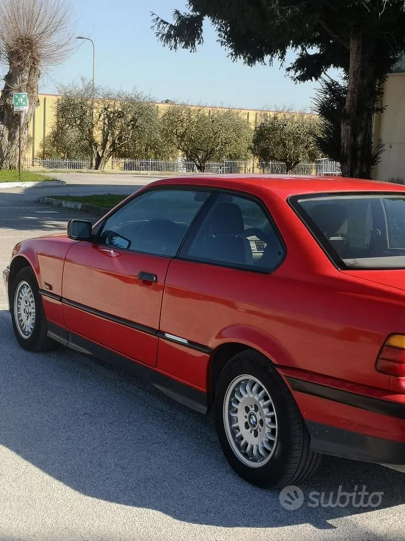 BMW 318I 1992 photo 3