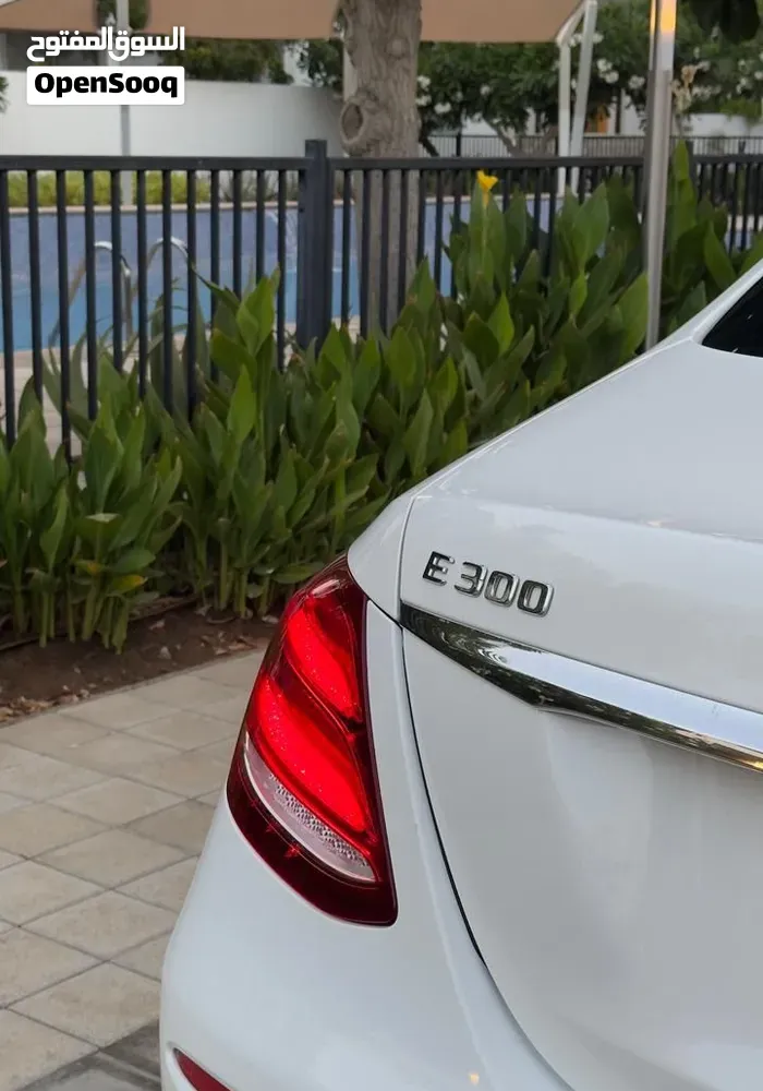 Mercedes-Benz E 300 2019 photo 4