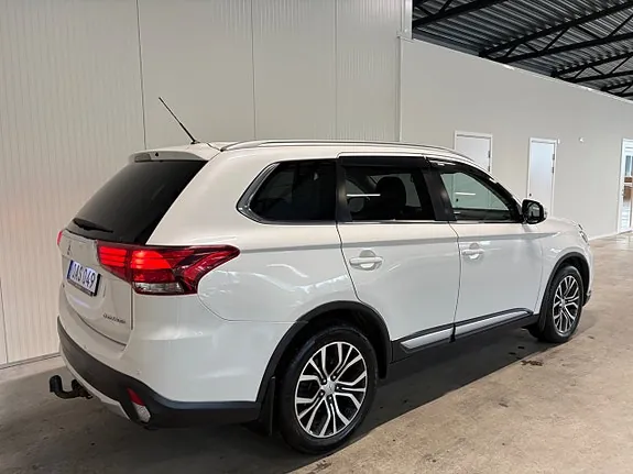 Mitsubishi Outlander 2016 photo 3