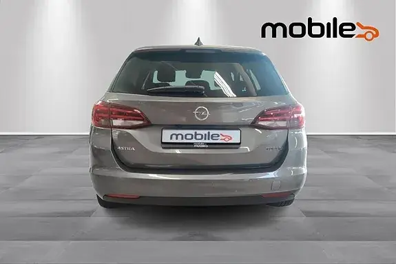 Opel Astra 2018 photo 3