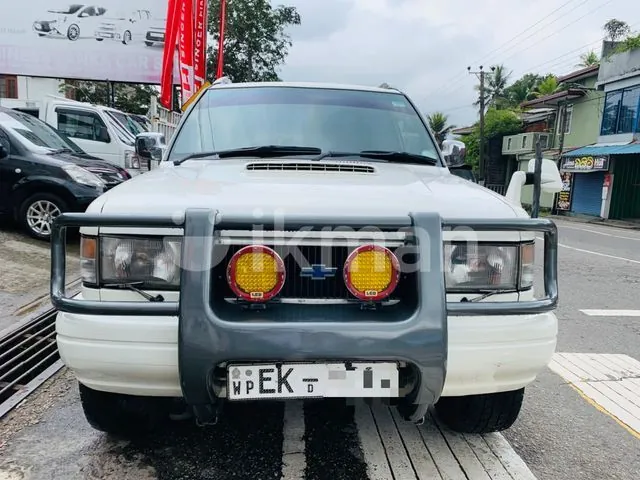 Isuzu Trooper