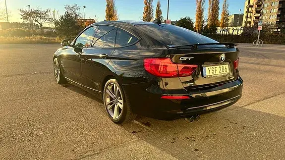BMW 320D 2018 photo 3