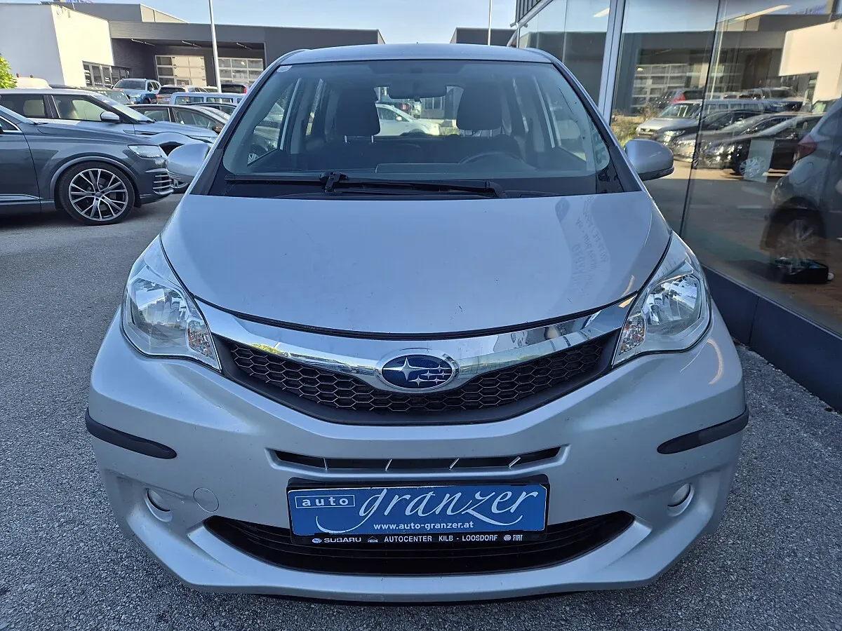 Subaru Trezia 2012 photo 3