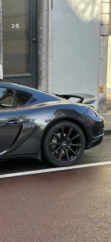 Porsche Cayman
