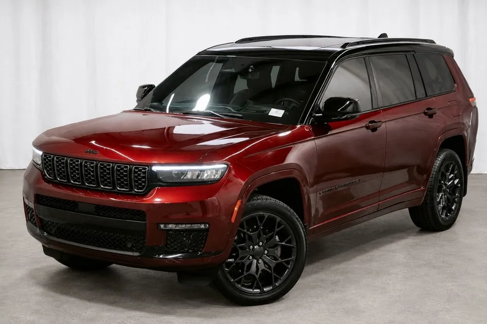 Jeep Grand Cherokee L 2024 photo 3