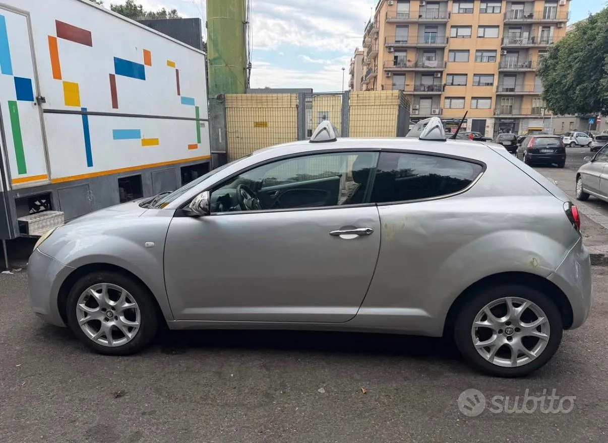 Alfa Romeo Mito 2010 photo 2