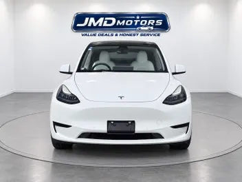 Tesla Model Y 2024 photo 4