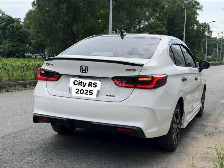 Honda City 2025 photo 3