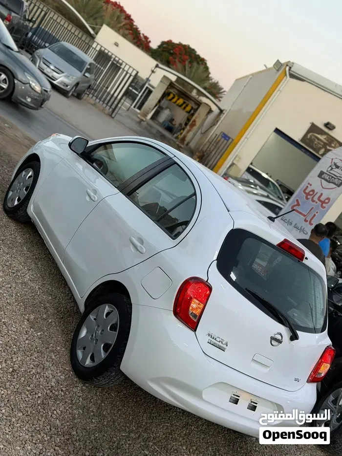 Nissan Micra 2017 photo 4