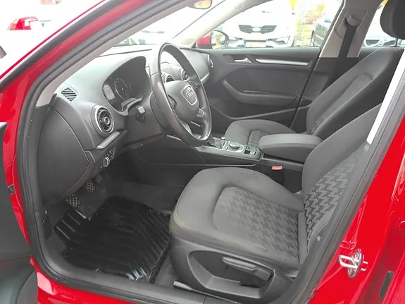 Audi A3 2014 photo 5