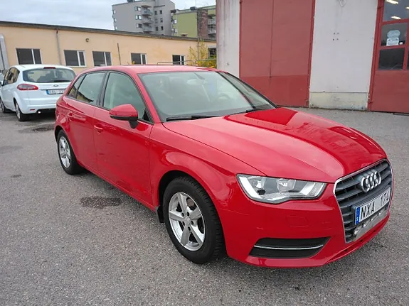 Audi A3 2014 photo 2