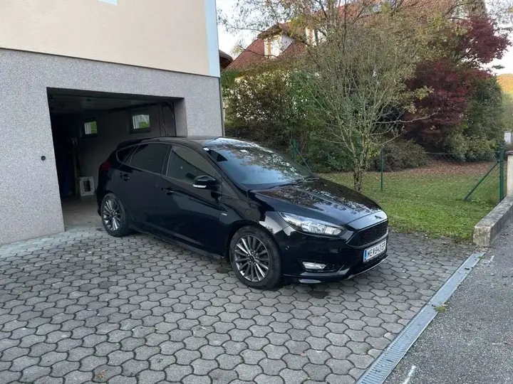 Ford Focus 2018 photo 3